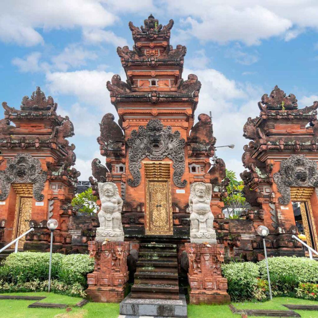 Karaya Villas Umalas - The-Spiritual Petitenget Temple